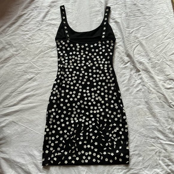 Sold! - Pearlescent Daisy Appliqué Black Bodycon Dress - Picture 2 of 3